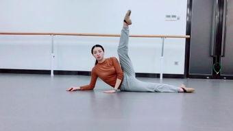 成人舞蹈臂力训练方法视频,跟随专业视频教程,轻松掌握舞蹈臂力训练技巧